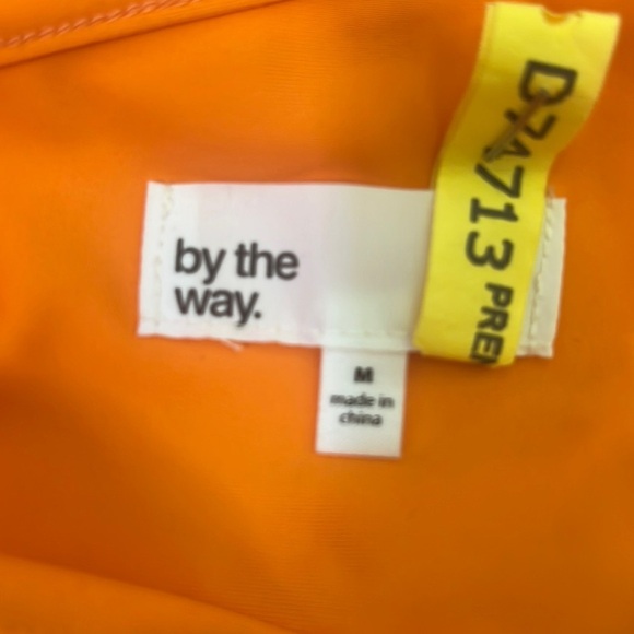 By the way Woman’s Orange One Shoulder Dress Size M - Picture 2 of 4